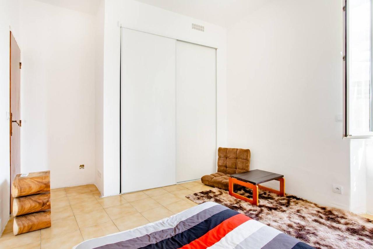 Room Rental In Apartment In Marseille Exteriér fotografie